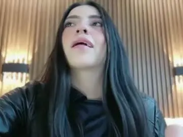 Chaturbate Sex Cam of moon_cherry_
