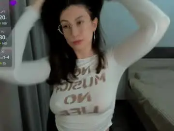 Chaturbate Live Sex Cam of briannamellers