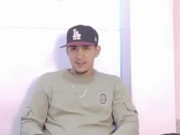 Chaturbate Watch Live Sex Cams of massimo_11