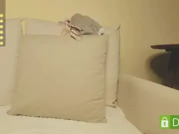 Chaturbate Adult Webcams of shypeachmaru