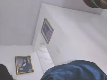Chaturbate Nude Webcam of amazing_vivi