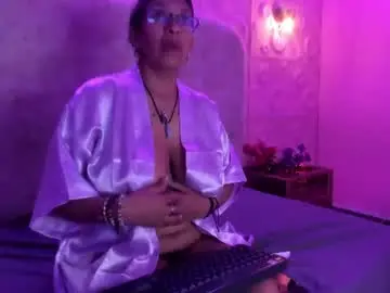 Chaturbate Watch Live Sex Cams of brianna_miller26