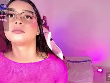 Chaturbate Best live sex cam show of ely_w1