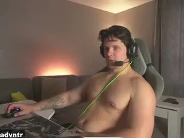 Chaturbate Sex Chat of rus_adventure