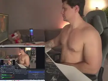Chaturbate Free Porn Cam of rus_adventure