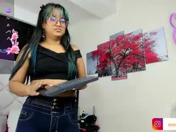 Chaturbate Sex Chat of azul_moon