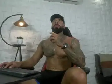 Chaturbate Live Sex Cam of casticatheking