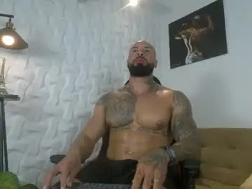 Chaturbate Free Porn Cam of casticatheking