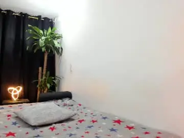 Chaturbate Live Sex Cam of lia_and_felipe