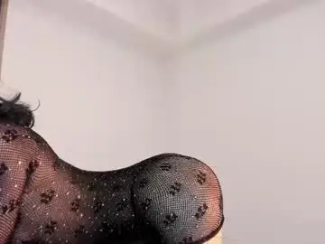 Chaturbate Free Live Porn of skinnyy__016__