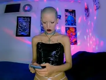 Chaturbate Sex Cam of plutonbluemoon_999