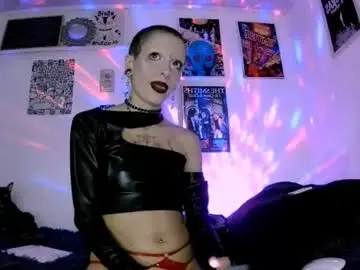 Chaturbate Free Porn Cam of plutonbluemoon_999