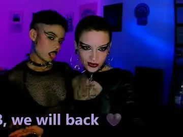 Chaturbate Free Live Porn of plutonbluemoon_999