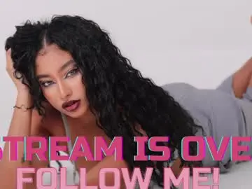 Chaturbate Watch Live Sex Cams of willow_hendrix