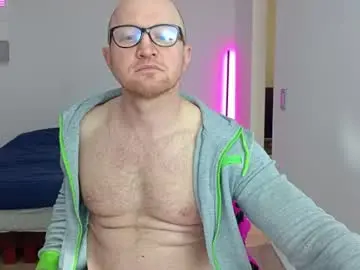 Chaturbate Free Porn Cam of kevintyler69