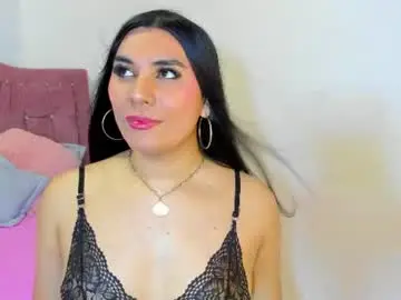 Chaturbate Live Sex Cam of yourlatina_emely