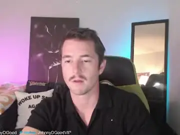 Chaturbate Live Sex Cam of bigjohnny550