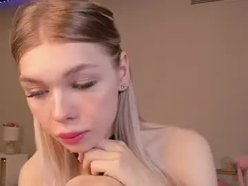 Chaturbate Free Live Porn of blondy_fina