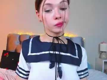 Chaturbate Free Live Porn of blondy_fina