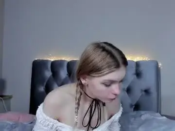 Chaturbate Sex Cam of blondy_fina