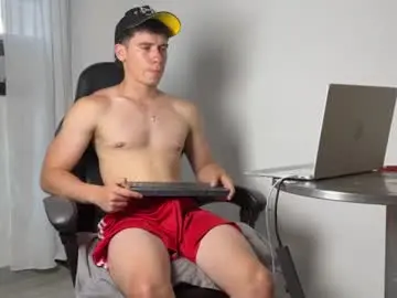 Chaturbate Best live sex cam show of harry_brown2324