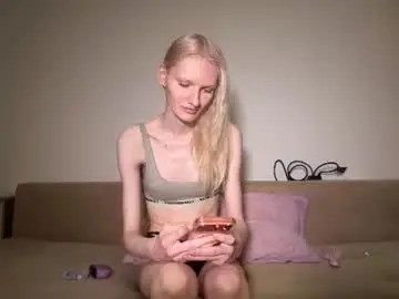 Chaturbate Nude Webcam of krstn_tg