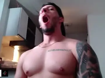Chaturbate Live Sex of andrew_mathe