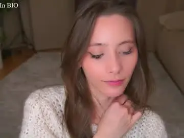 Chaturbate Watch Live Sex Cams of falinecrosthwaite