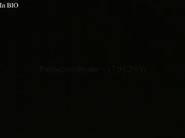Chaturbate Live Sex Cam of falinecrosthwaite