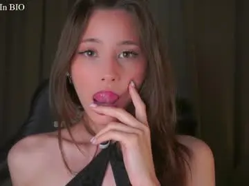 Chaturbate Free Live Porn of falinecrosthwaite