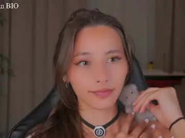 Chaturbate Sex Cam of falinecrosthwaite