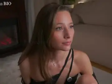 Chaturbate Live Porn of falinecrosthwaite