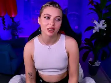 Chaturbate Live Porn of hyileyclark