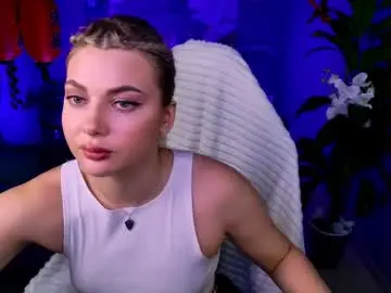 Chaturbate Adult Webcam of hyileyclark