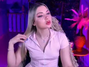 Chaturbate Sex Cam of hyileyclark