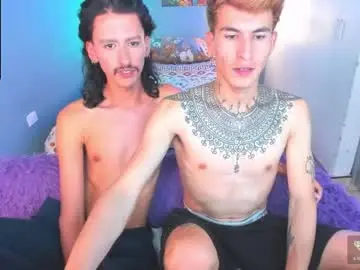 Chaturbate Live Sex Cam of latin_boysxxx_