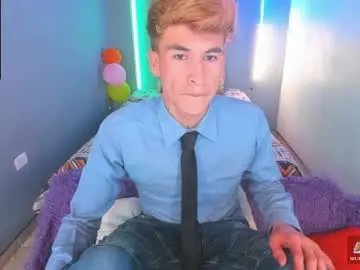 Chaturbate Sex Cam of latin_boysxxx_