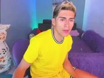 Chaturbate Free Live Porn of latin_boysxxx_