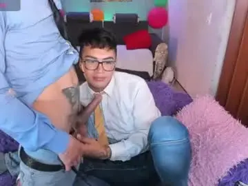 Chaturbate Live Sex Cam of latin_boysxxx_