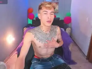 Chaturbate Live Sex of latin_boysxxx_
