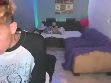 Chaturbate Live Porn of latin_boysxxx_