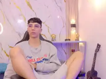 Chaturbate Live Porn of nikolay_gregori