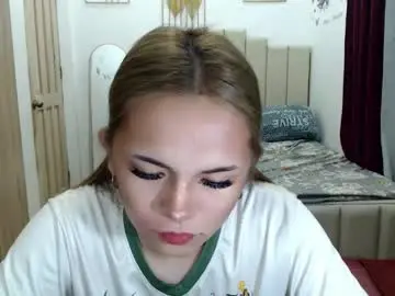 Chaturbate Live Sex of queen_heart0