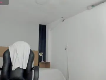 Chaturbate Watch Live Sex Cams of snakeguy08