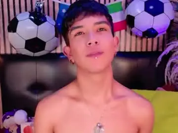 Chaturbate Adult Video Chat of angeldustt_19