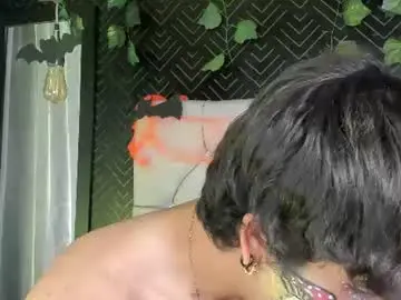 Chaturbate Live Sex Cam of angeldustt_19