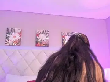 Chaturbate Adult Webcams of ari_lynn_