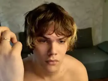 Chaturbate Live Sex of bonnie_and_c1yde