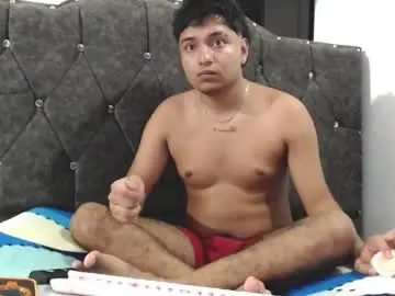 Chaturbate Live Sex of camilowhites
