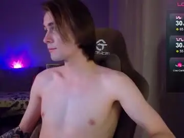 Chaturbate Live Sex Cam of debugmee
